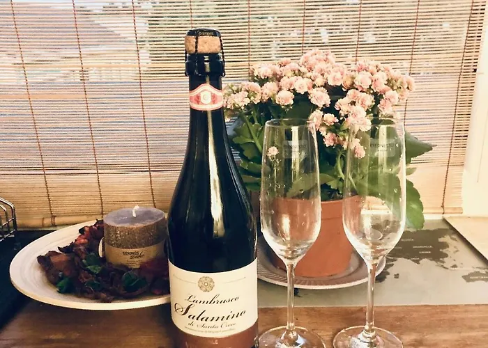 Cozy Center דירה